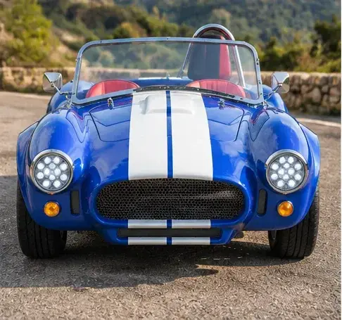 2200W Electric Vintage Car